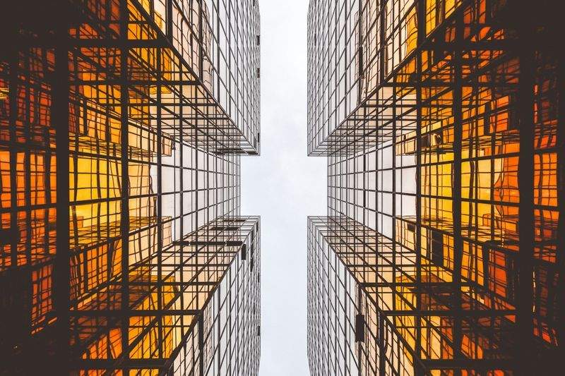 Glas- und Fensterreinigung für klare Sicht und mehr Licht